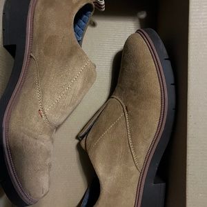 Dr. Scholls Beige Suede Laceless oxfords